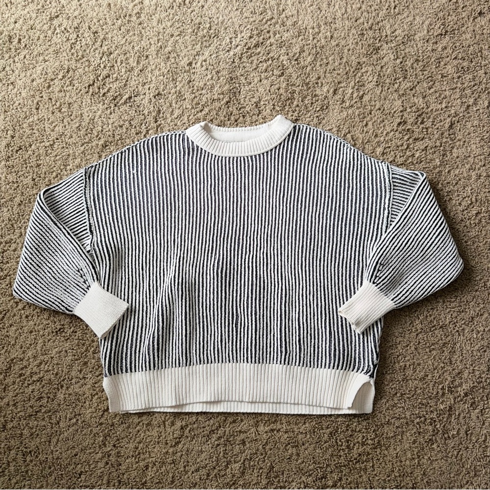 Women’s Aerie Beyond Chenille Sweater size Medium